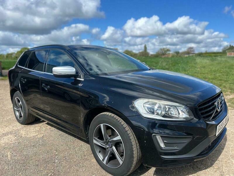 Volvo XC60 2.4 D5 R-design Nav Black