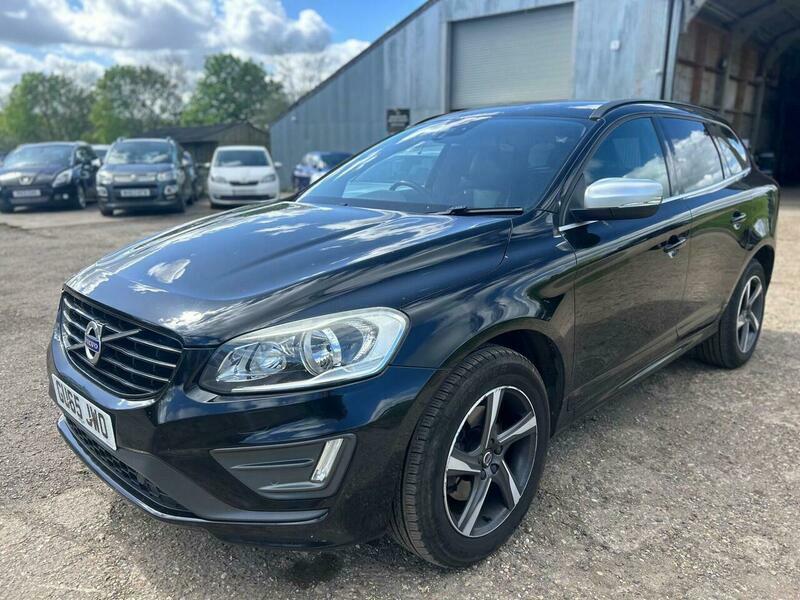 Volvo XC60 2.4 D5 R-design Nav GU65JWO Black #5