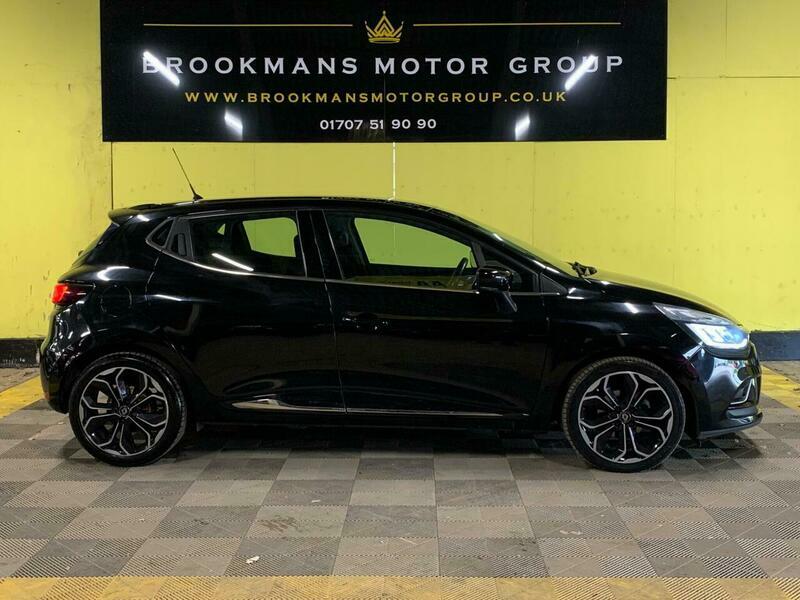 Renault Clio 0.9 Tce Signature Nav HK67ZHY Black #4