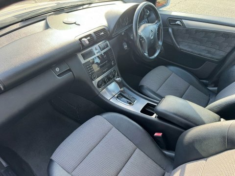 Mercedes-Benz C Class 2.1 C220 Cdi GJ05MXO Silver #2