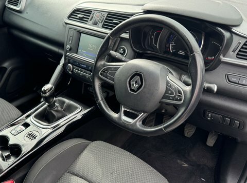 Renault Kadjar 1.5 Dci Dynamique WL16DKU White #2