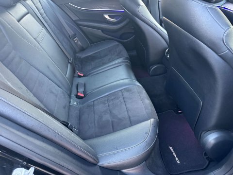 Mercedes-Benz E Class 2.0 E220d Amg LR17FPA Black #6