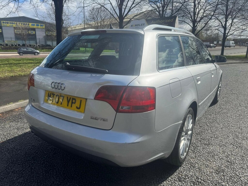 Audi A4 Avant 2.0 S Line Silver #9