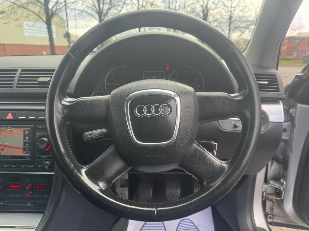 Audi A4 Avant 2.0 S Line Silver #40
