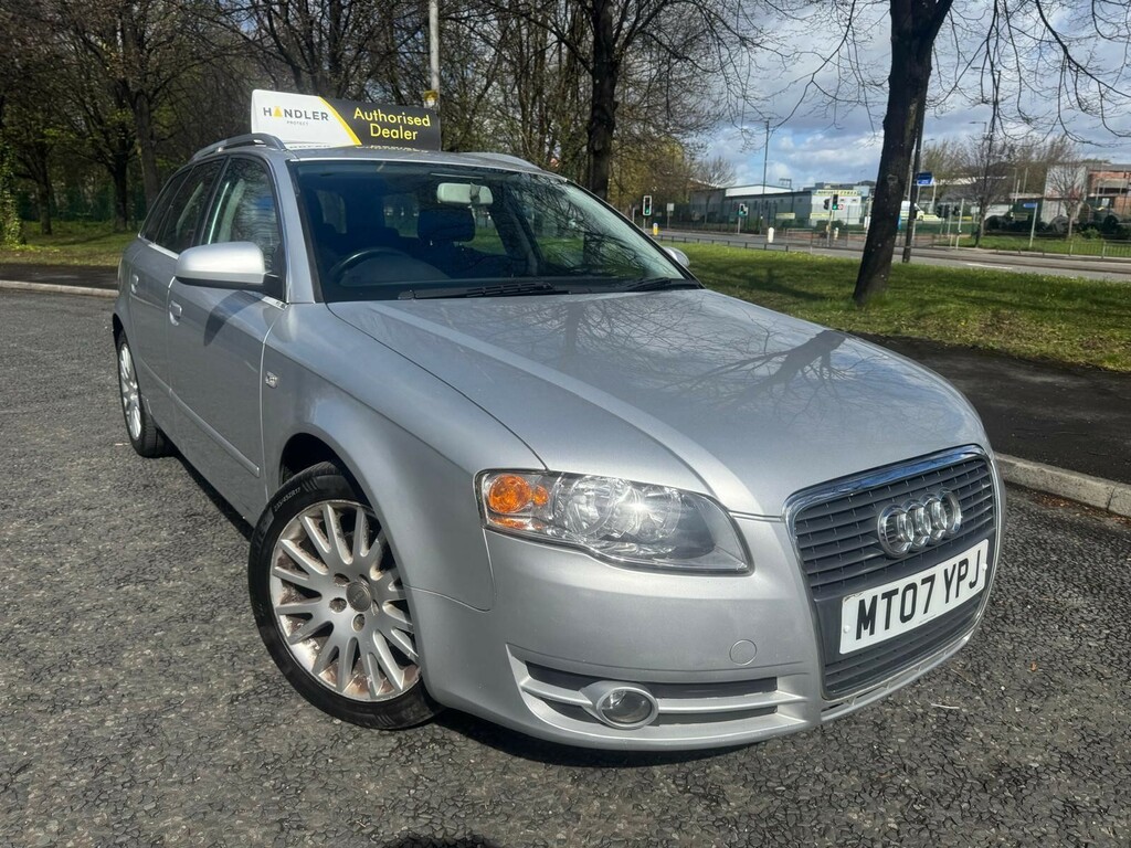 Audi A4 Avant 2.0 S Line Silver #1