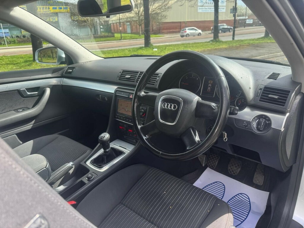 Audi A4 Avant 2.0 S Line Silver #18