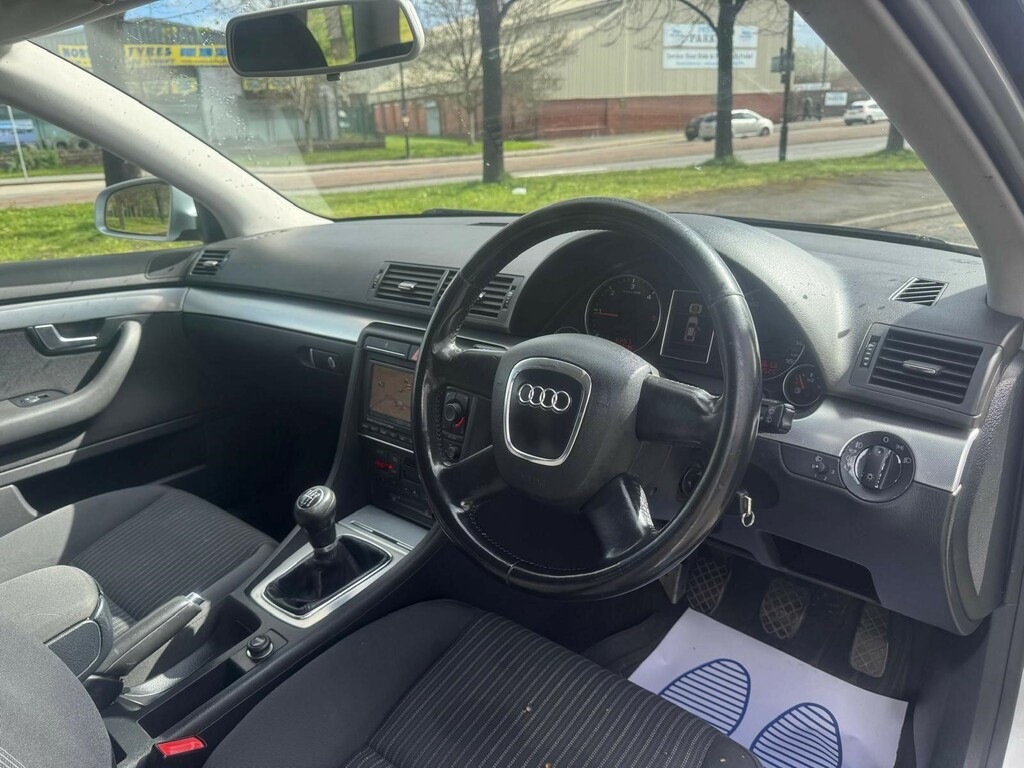 Audi A4 Avant 2.0 S Line Silver #14