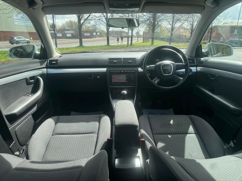 Audi A4 Avant 2.0 S Line Silver #17