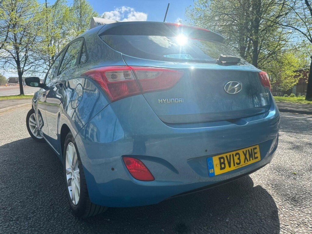 Hyundai I30 1.6 Crdi Blue Drive Style Nav Euro 5 Ss BV13XME #4