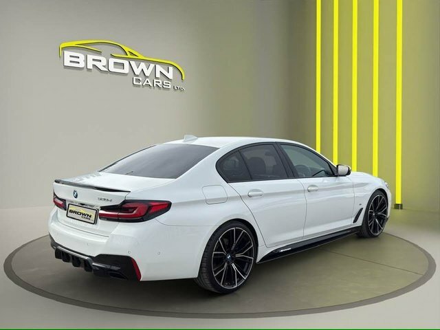 BMW 5 Series 2.0 520D Mht M DE71EFB White #5