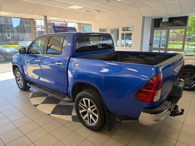 Toyota HILUX Invincible 4Wd D-4d Dcb SV19OAD Blue #6