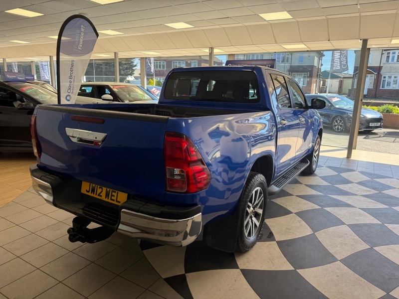 Toyota HILUX Invincible 4Wd D-4d Dcb SV19OAD Blue #4