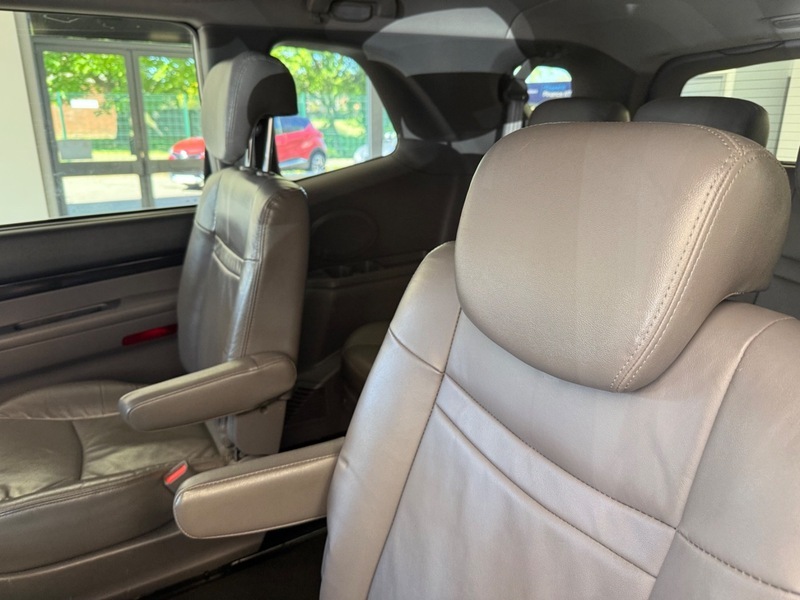 SsangYong Rodius Ex Red #38