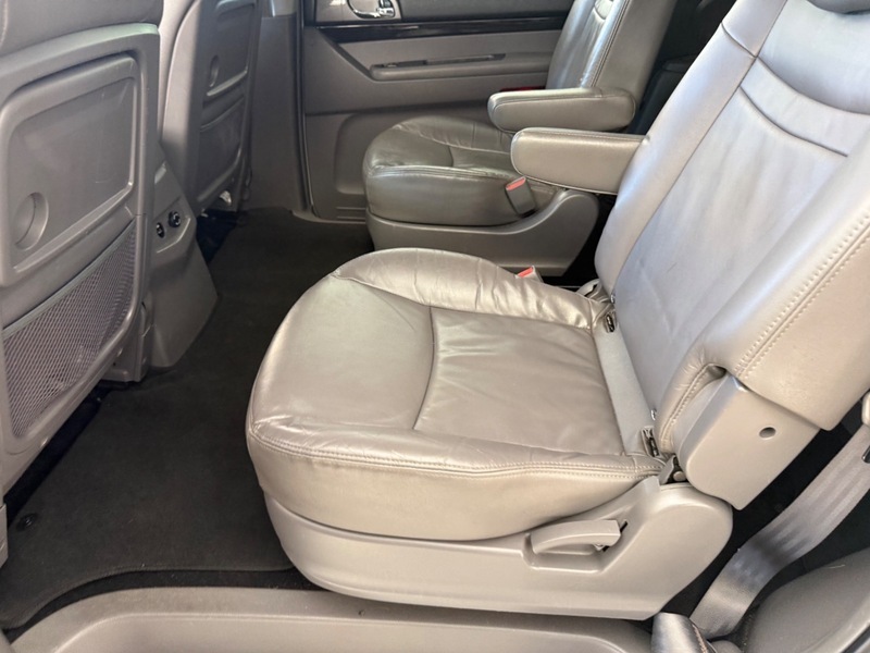 SsangYong Rodius Ex Red #35