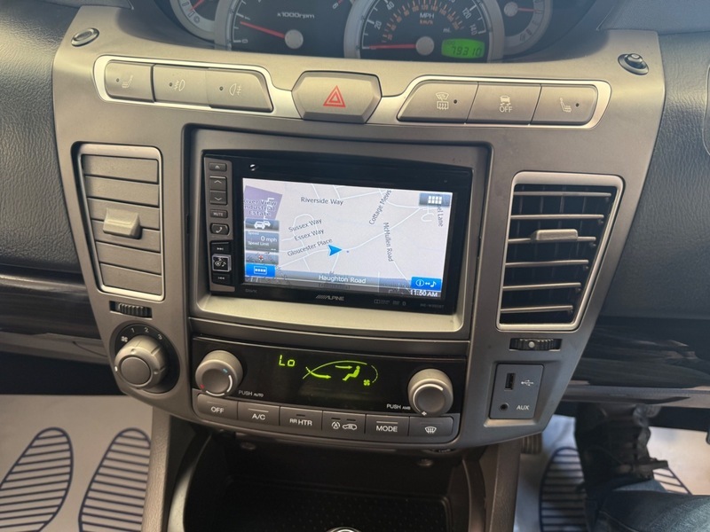 SsangYong Rodius Ex Red #32