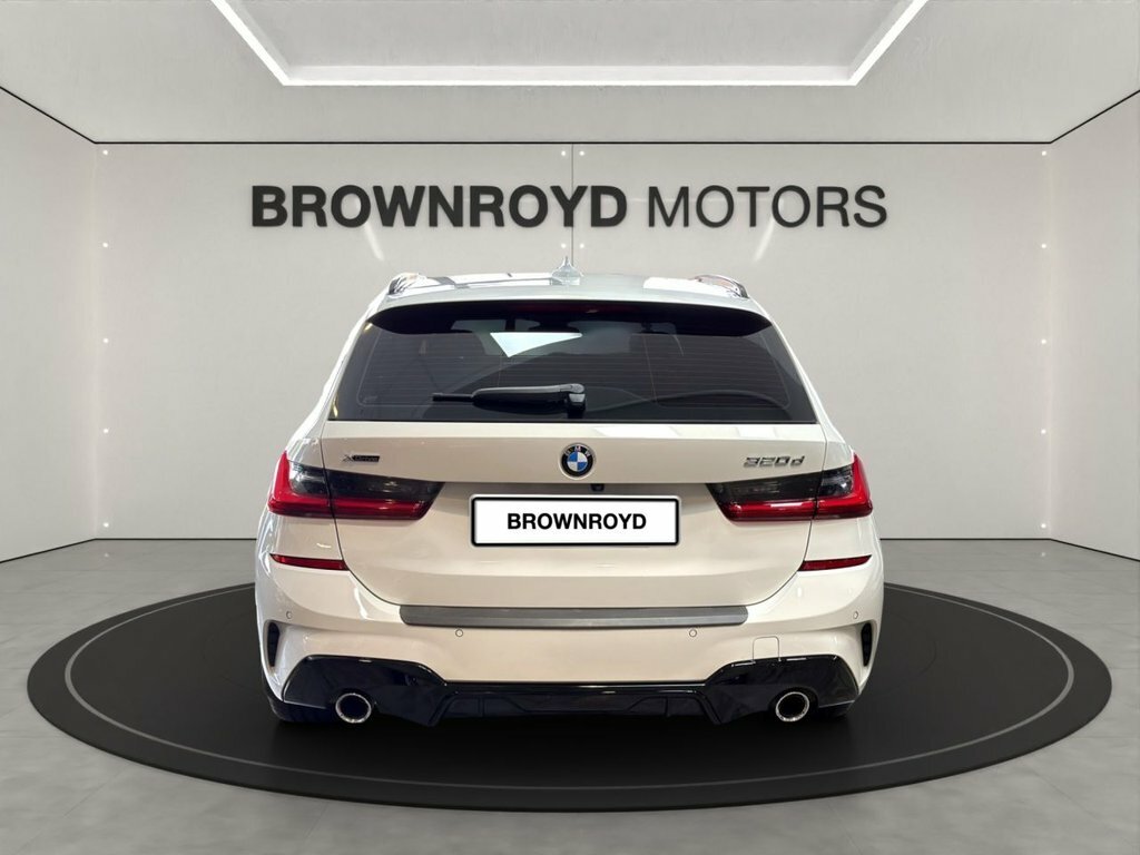 BMW 3 Series 2L M Sport YG22VNB White #6