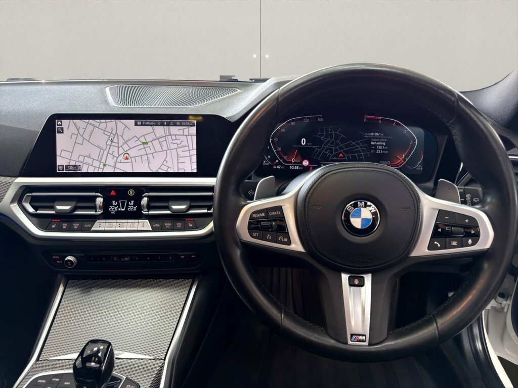 BMW 3 Series 2L M Sport YG22VNB White #5