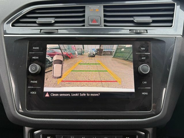 Volkswagen Tiguan 2.0 Tdi Sel Euro 6 S S YC18LXF Silver #4