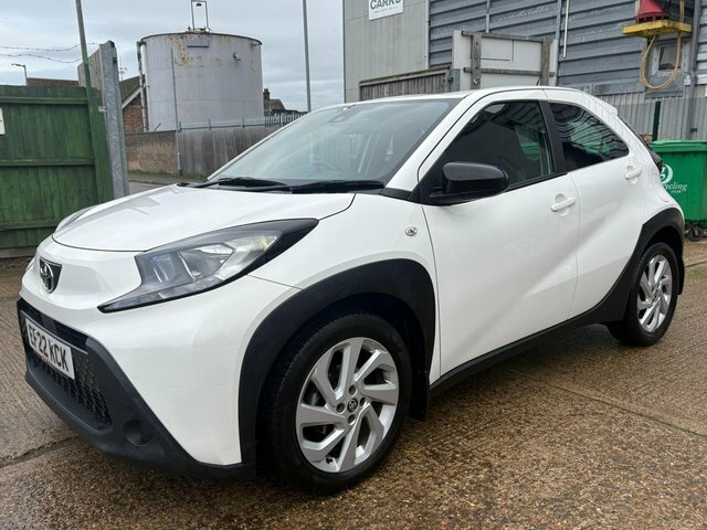 Toyota Aygo X 1.0 Vvt-i Pure Euro 6 S S EF22KCK White #3