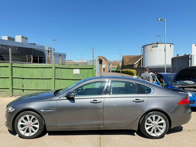Jaguar XF 2.0D Portfolio Euro 6 S S HV17EBX Brown #6