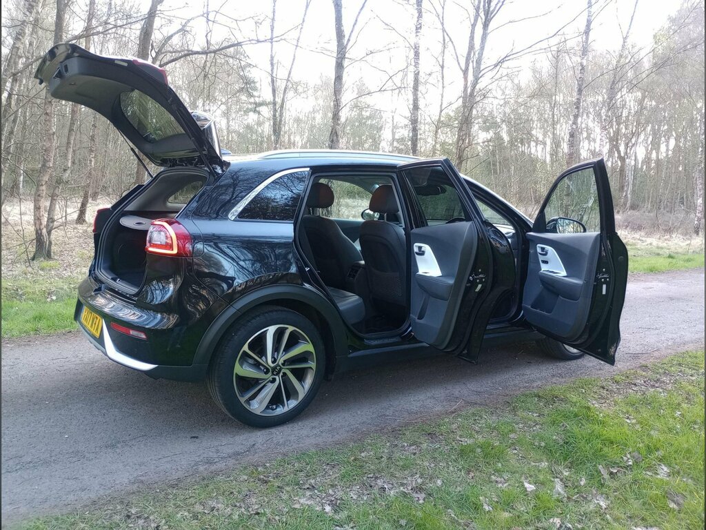 Kia Niro 1.6H Gdi First Edition Dct Euro 6 Ss YX17WTA Black #3