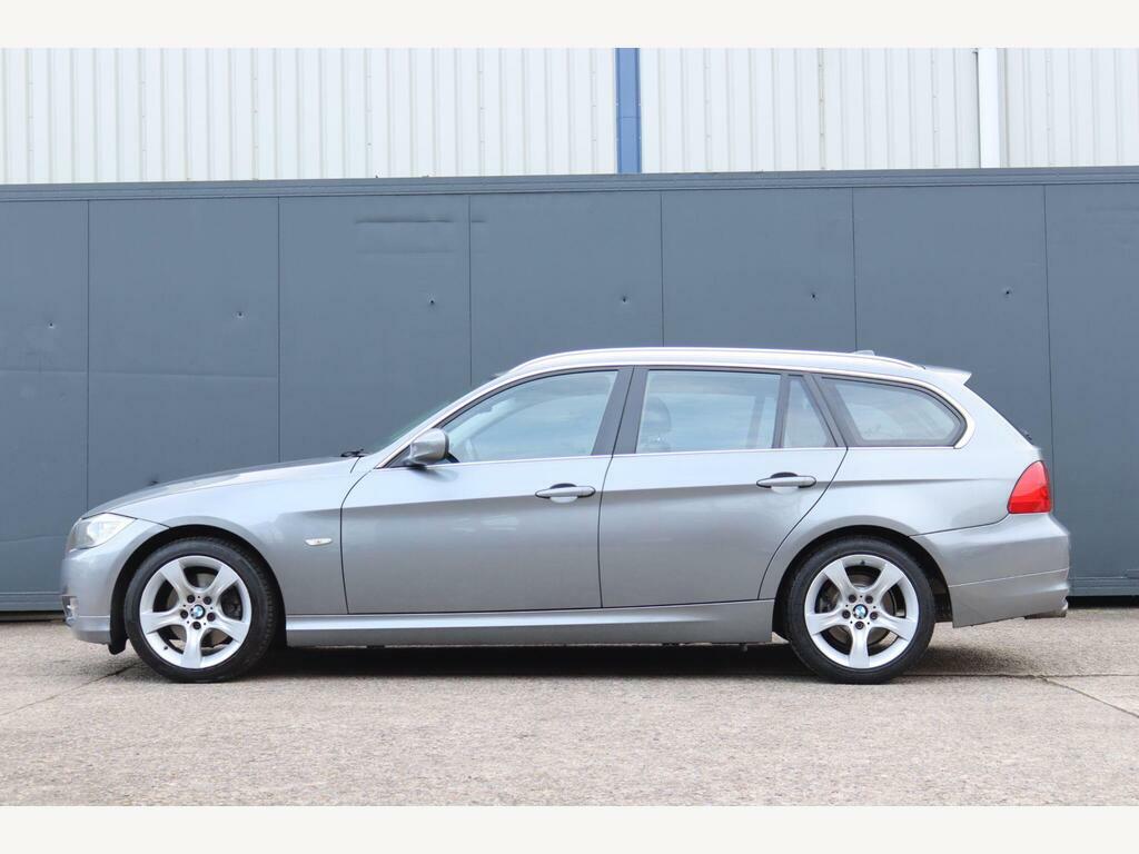 BMW 3 Series 2.0 318D Exclusive Edition Touring Euro 5 S S SP12LFT Grey #5