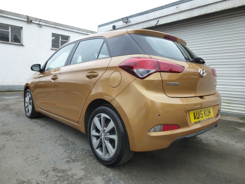 Hyundai I20 1.4I Se Edition Euro6 Ulez AU15KUH Orange #4