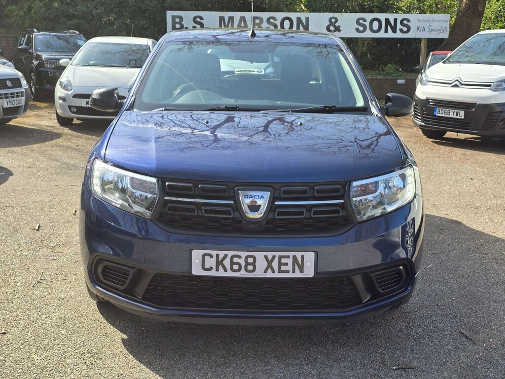 Dacia Sandero 1.0 Sce Essential Euro 6 CK68XEN #2