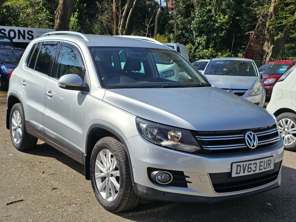 Volkswagen Tiguan 2.0 Tdi Bluemotion Tech Se Dsg 4Wd Euro 5 Ss 