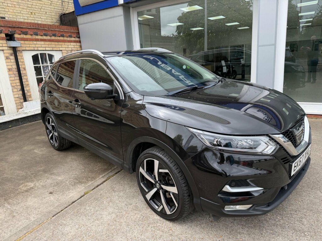 Nissan Qashqai 1.2 Dig-t Tekna Euro 6 Ss Black