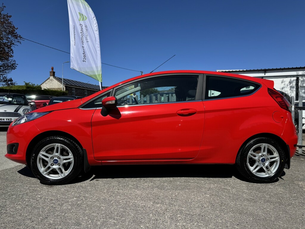 Ford Fiesta Hatchback 1.5 Tdci Zetec 201414 PY14FYR Red #2