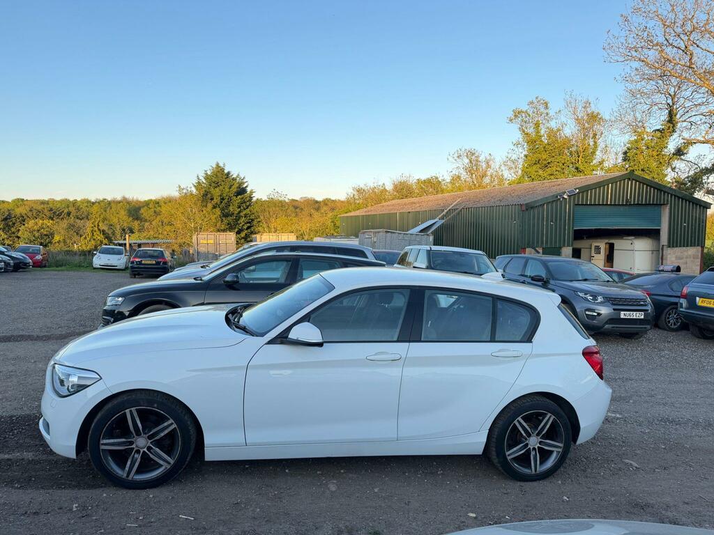 BMW 1 Series 1.6 116I Sport Euro 5 Ss FD61EKX White #5