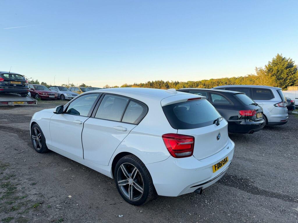 BMW 1 Series 1.6 116I Sport Euro 5 Ss FD61EKX White #4