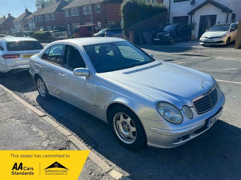 Mercedes-Benz E Class 2.1 E220 Cdi Classic Silver #2