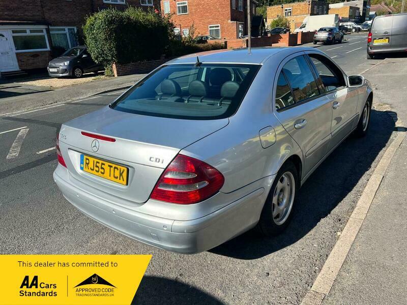 Mercedes-Benz E Class 2.1 E220 Cdi Classic Silver #6