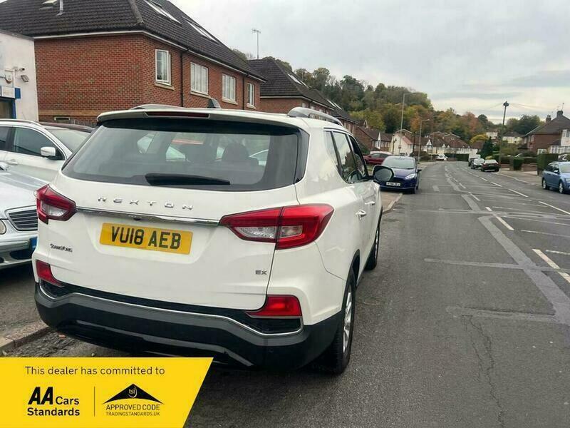 SsangYong Rexton 2.2D Ex 4Wd Euro VU18AEB White #6