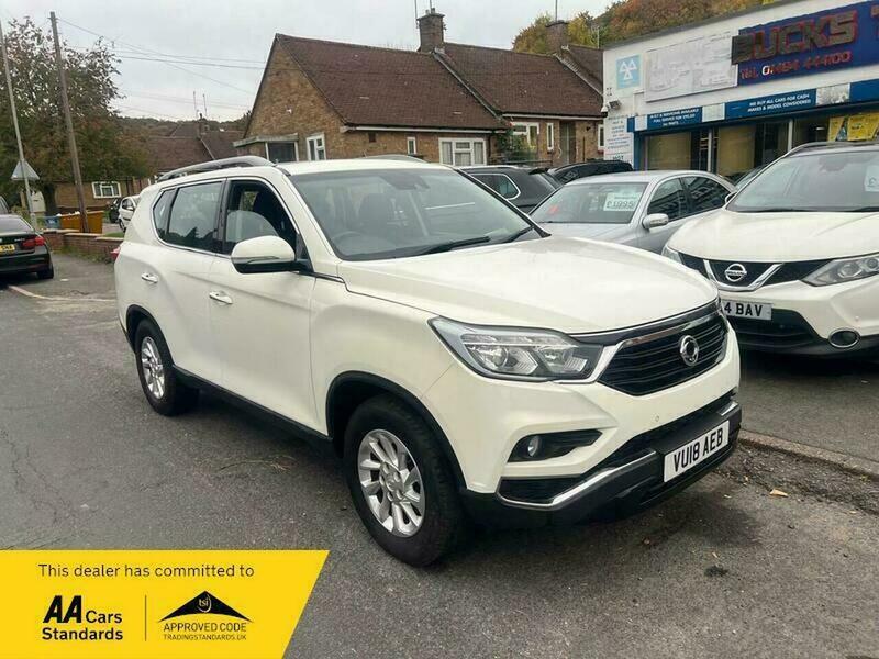 SsangYong Rexton 2.2D Ex 4Wd Euro White