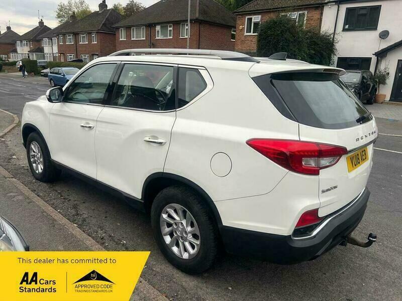 SsangYong Rexton 2.2D Ex 4Wd Euro VU18AEB White #4