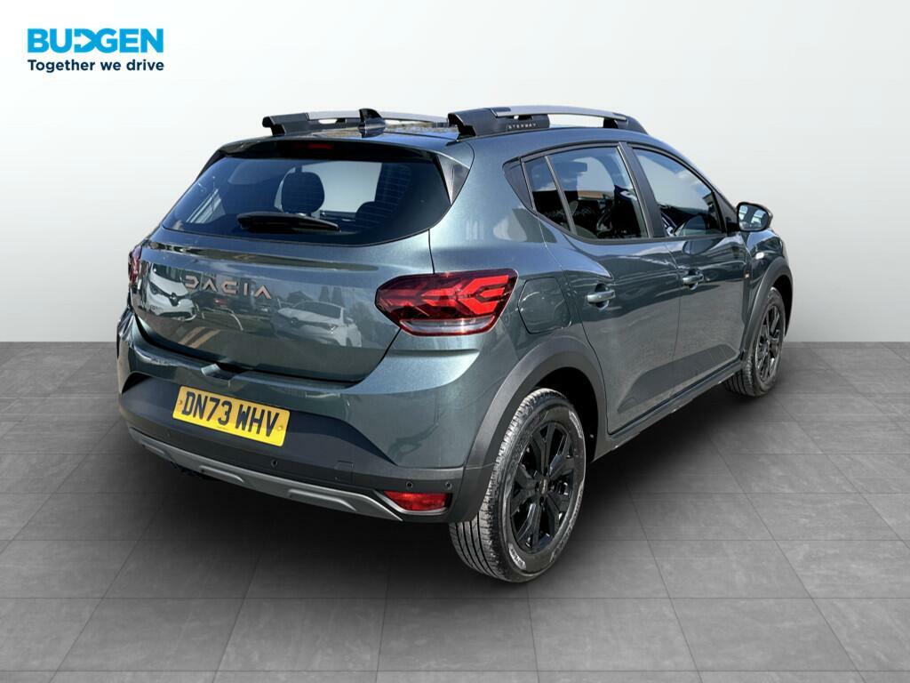 Dacia Sandero Stepway 1.0 Tce Extreme Euro 6 Ss DN73WHV Green #4