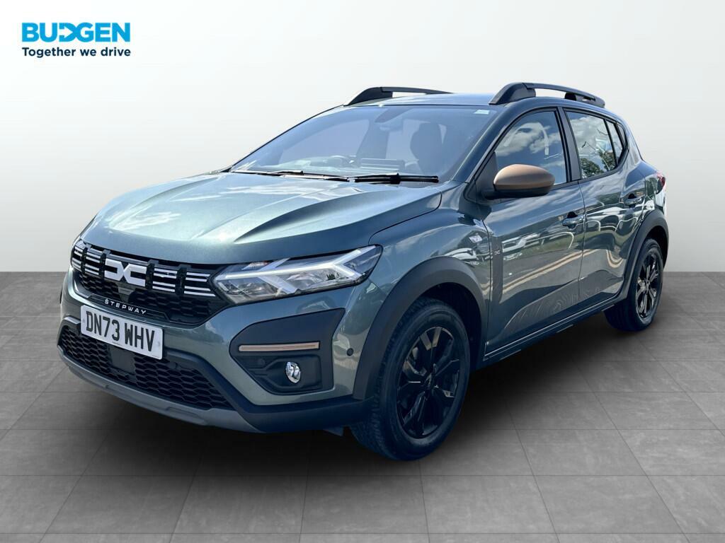 Dacia Sandero Stepway 1.0 Tce Extreme Euro 6 Ss DN73WHV Green #2