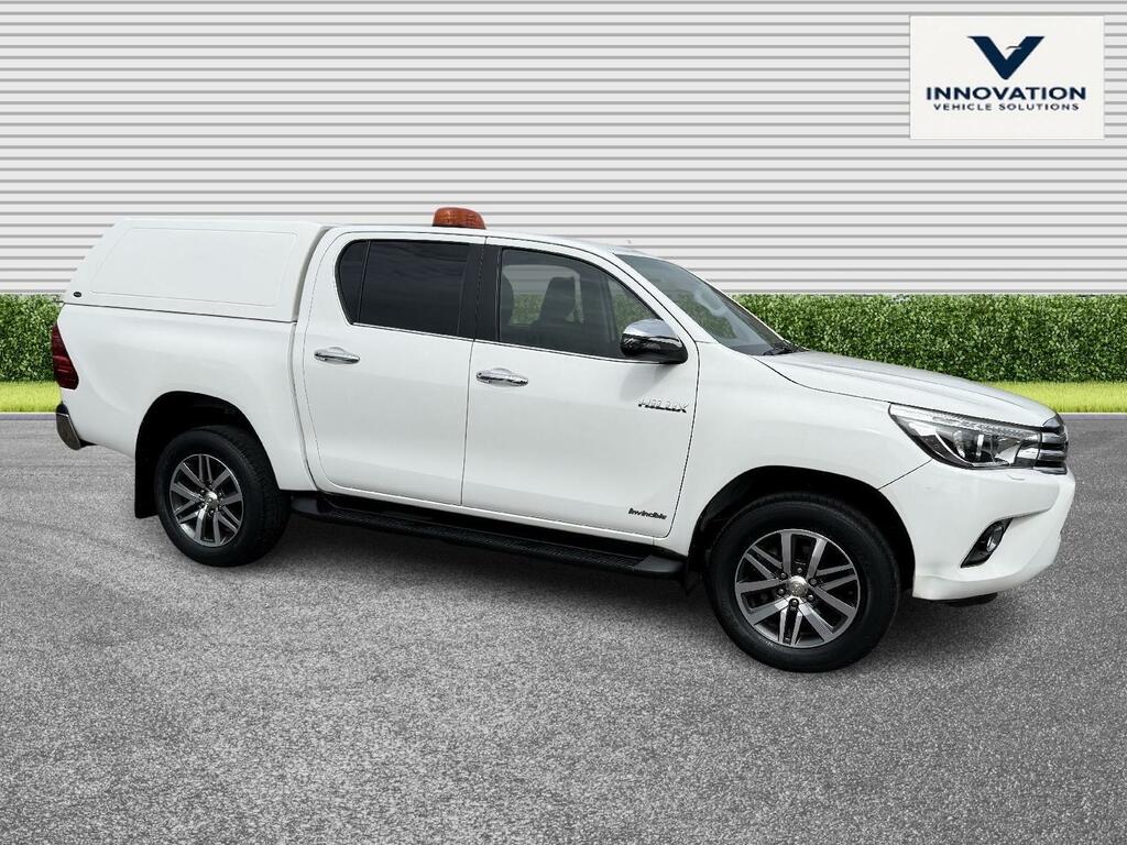 Toyota HILUX 2.4 D-4d Invincible 4Wd Euro 6 Ss Tss White #4