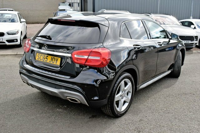 Mercedes-Benz GLA Class 2.1 Gla200d Amg Line Premium Suv 7G-d SC65JOV Black #5