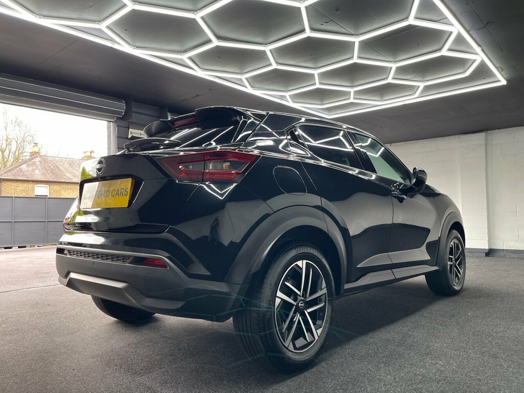 Nissan Juke 1L N-connecta DV25ORC Black #6