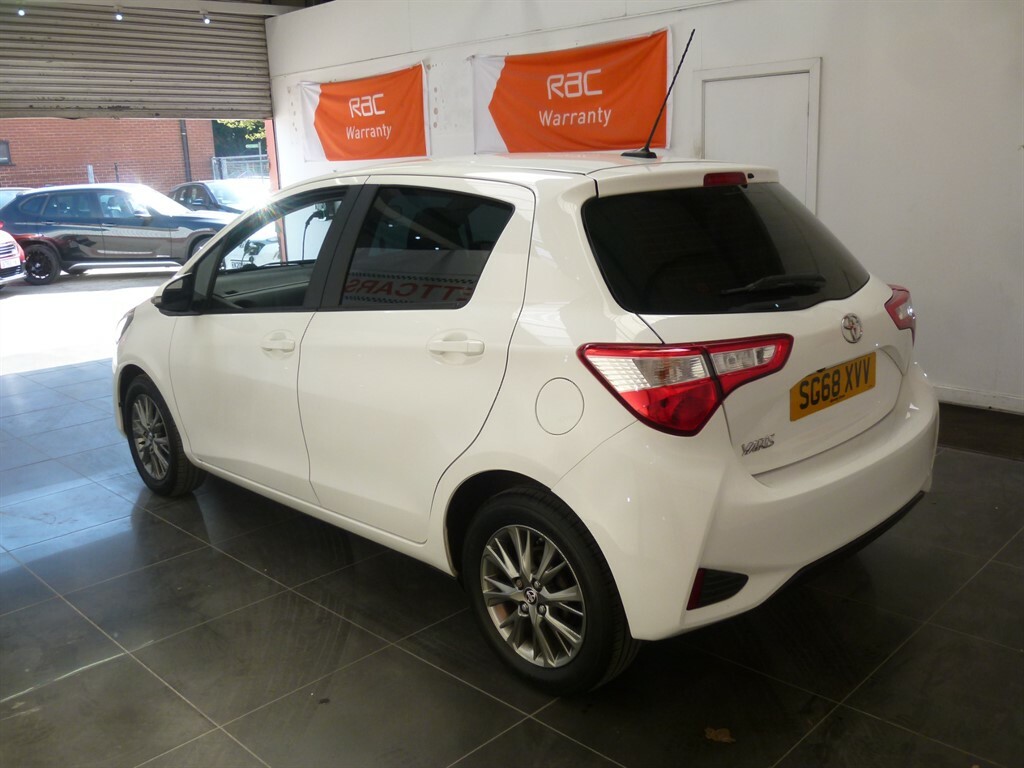 Toyota Yaris Vvt-i Icon SG68XVV White #6