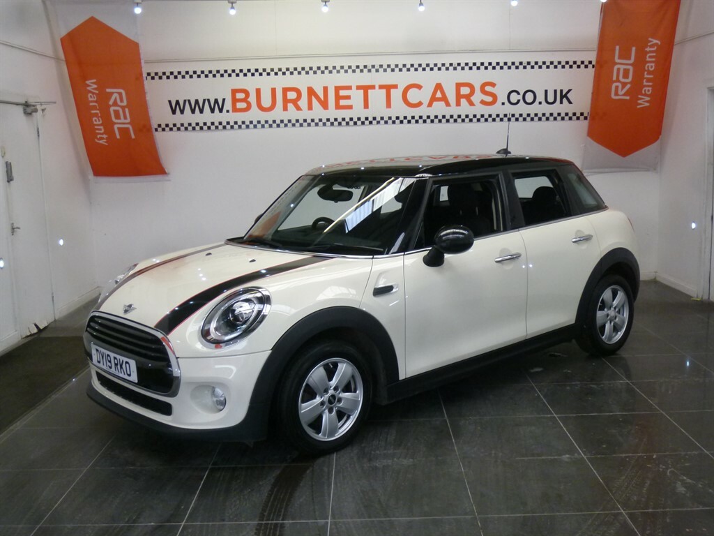 Mini Hatch Cooper Classic DY19RKO White #2