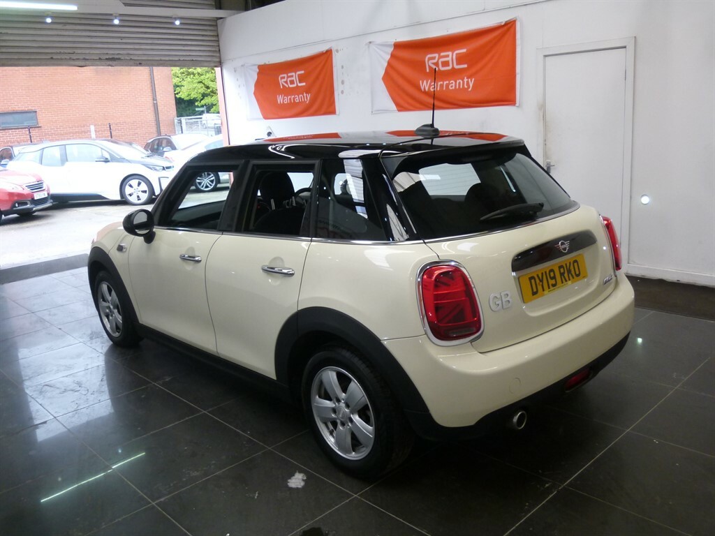 Mini Hatch Cooper Classic DY19RKO White #6