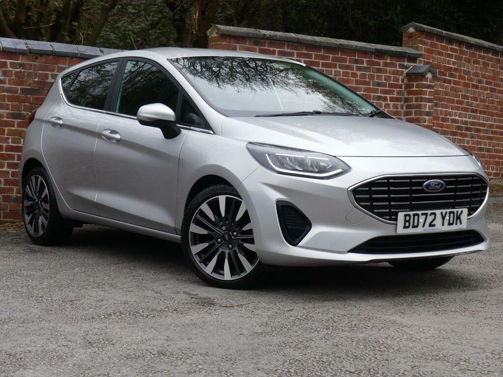 Ford Fiesta Ford Fiesta 7223 1.0T Ecoboost Mhev Titanium X Dc Silver