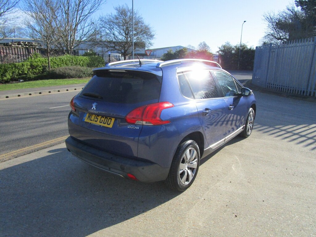 Peugeot 2008 1.2 Vti Puretech Allure Suv Euro ML15GDO Blue #4