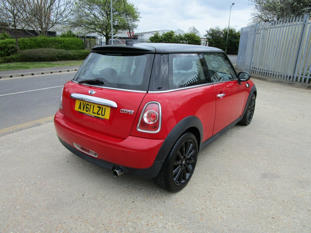 Mini Hatch 1.6 Cooper Hatchback Euro 5 Ss AV61LZU Red #3