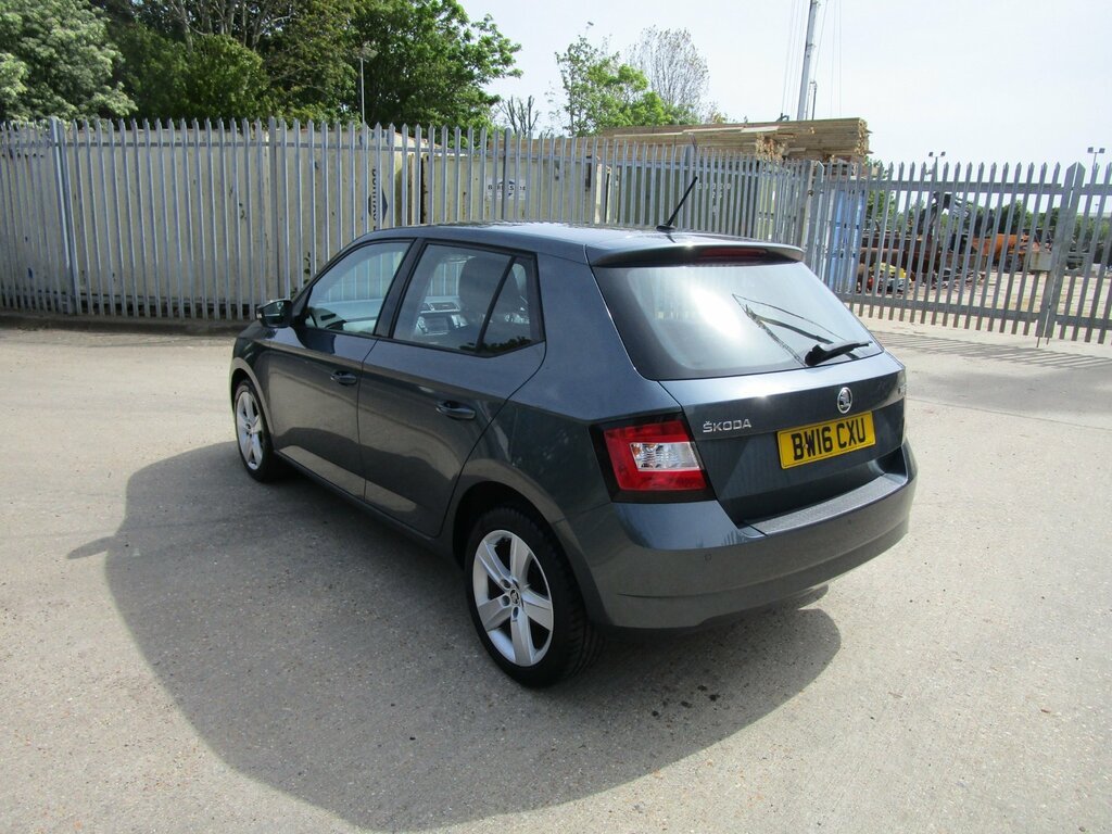 Skoda Fabia 1.2 Tsi Se L Hatchback Euro 6 S BW16CXU Grey #2
